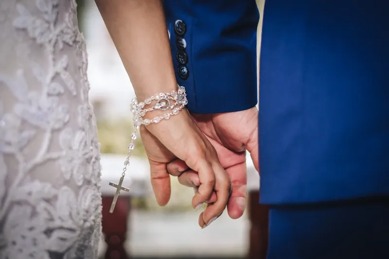 Ceremonia religiosa de una boda en Ibagué.