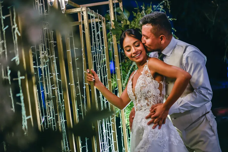 Sesión fotográfica de los novios en Ibagué.