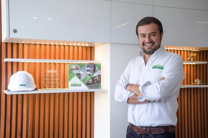 Retrato corporativo de un equipo de trabajo en Chía.